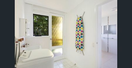 $700 Per week incl Power & Water - Photo 2