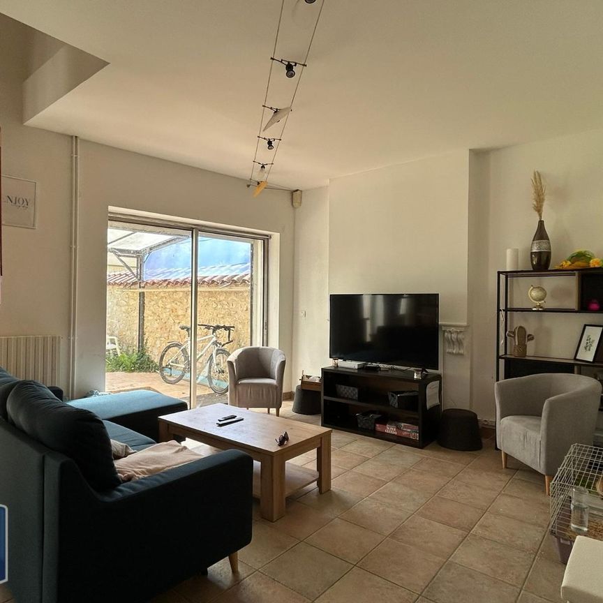 Location Appartement 1 pièce 12m² PERIGUEUX 24000 - Photo 1