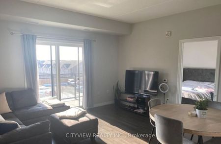 For Lease - 35 Kingsbury Square Unit# 303, Guelph, Ontario - Photo 3
