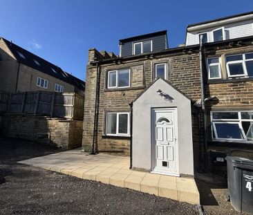 3 bedroom terraced house to rent - Photo 5