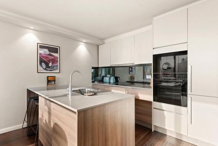 3 bedroom flat to rent - Photo 5