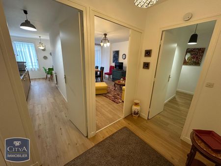 Location Appartement 2 pièces 61m² CHATEAUROUX 36000 - Photo 3