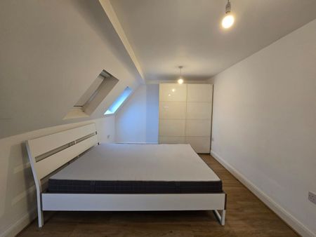 1 Bed Flat, Golders Green Road, NW11 - Photo 3