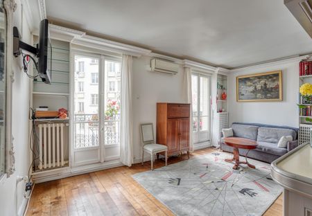 Location Appartement 2 pièces Meublé 43m² PARIS 18ème - Photo 3