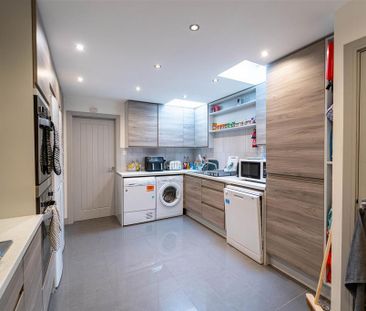 6 bedroom house to rent - Photo 5