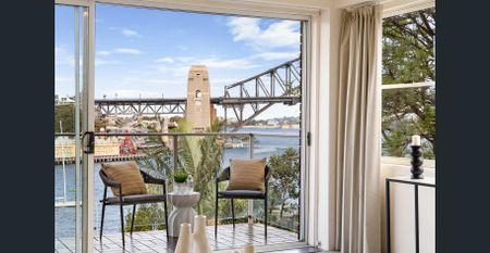 Picture Postcard Perfect - Photo 3