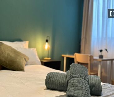 madrid, Community of Madrid 28012 - Photo 1