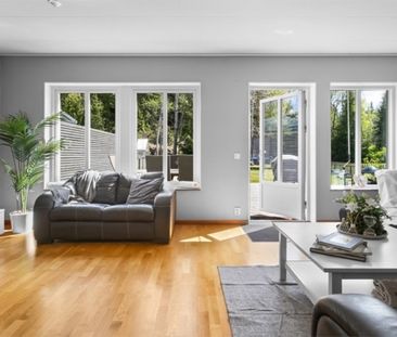 Tullinge - 5rok - tillsv - 16.900kr/mån - Photo 1