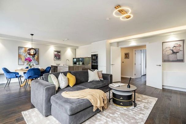 3 bedroom flat to rent - Photo 1