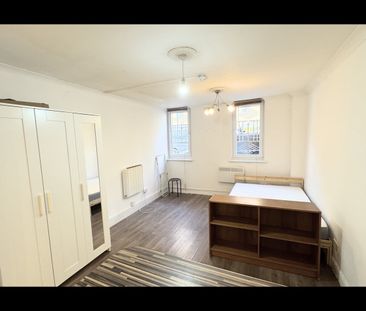 Studio Flat, Benwell Road, N7 - Photo 1