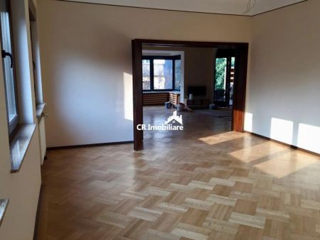 Apartament 5 camere, Piata Victoriei pretabil pentru firma - Photo 5