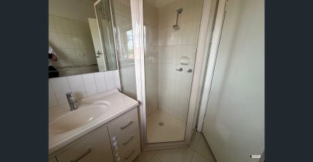 2 Bedroom Central Albury Townhouse - Photo 4