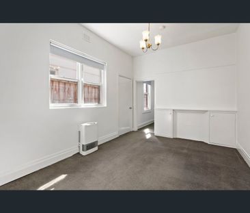 35 Henry Street, Windsor, Vic 3181 - Photo 5