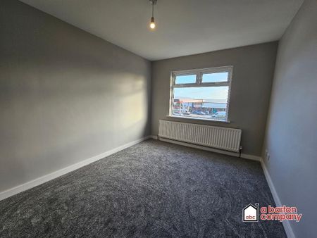 638 Antrim Road, Greencastle, Belfast, BT15 5GP - Photo 3