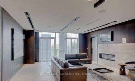 309 2 Sonic Way - Photo 3