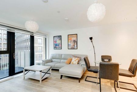 2 bedroom flat to rent - Photo 2