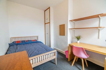 5 Siward Street - Photo 5