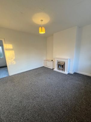 Warren Road, Hartlepool - Photo 1