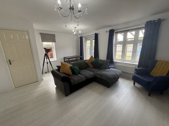 Llys Rhaeadr, Swansea, SA9 - Photo 1