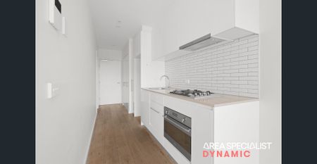 Bright, Spacious & The Perfect Location! - Photo 3