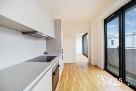 Gemütliche 3 Zimmer Wohnung mit ca. 78m², EBK und Balkon in Berlin-Mitte! - Foto 2