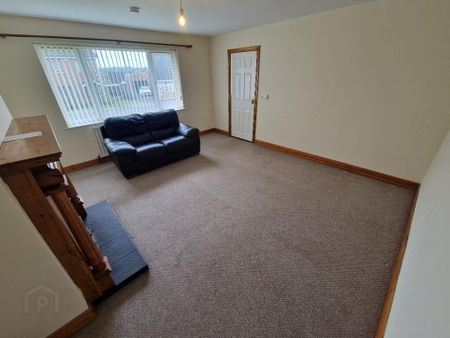 42 The Oaks, Randalstown, BT41 3NE - Photo 2