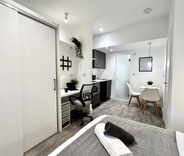 1 bedroom flat to rent - Photo 2