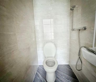 1 bedroom in a house share to rent - Photo 6