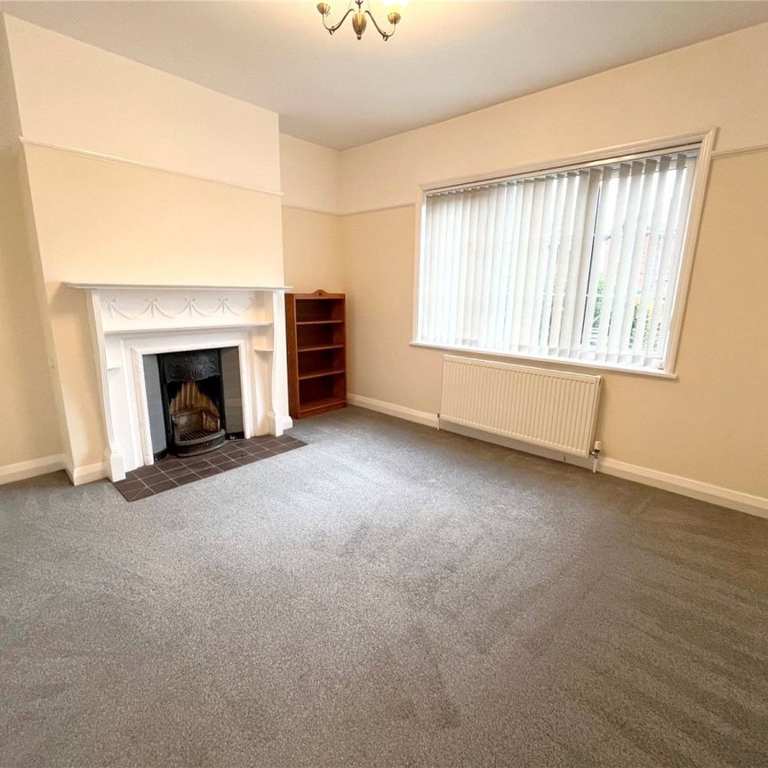 Field Road, Ilkeston, Derbyshire, DE7 - Photo 1