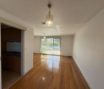 3 Bedroom Family Home in Clarinda - Photo 4