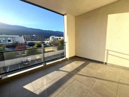 Location appartement à Borgo - Photo 2