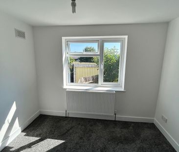 2 bedroom semi-detached house to rent - Photo 1