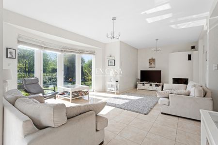 Wolnostojący, słoneczny dom 276 m - Zdjęcie 2