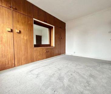 2 bedroom House To Let - Photo 4