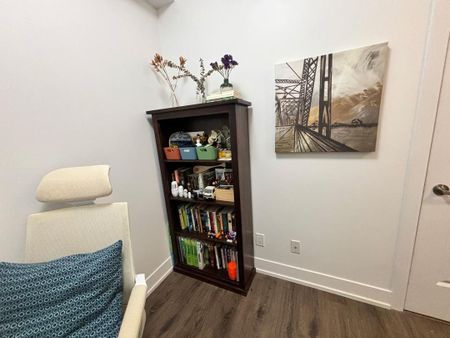 For Lease - 68 Merton Street Unit# 410, Toronto, Ontario - Photo 5
