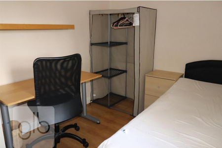5 bedroom terraced house to rent - Photo 3