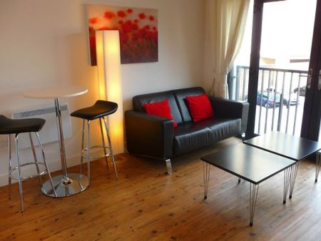 Studio to rent - Photo 5