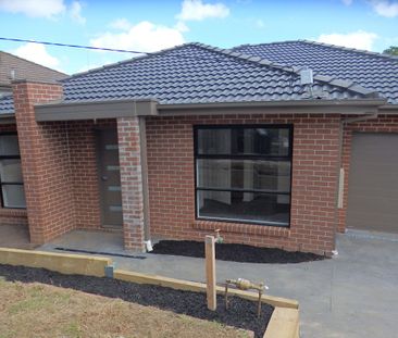 Spacious 3-Bedroom Family Home with Ensuite in Prime Eumemmerring L... - Photo 6