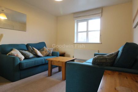 2 Alders Road, Wythenshawe - Photo 2