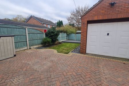 Tennyson Way - Photo 2