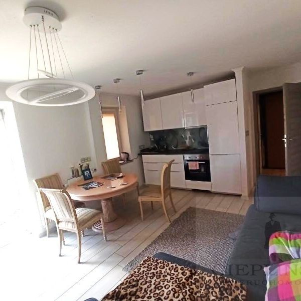 Stare Miasto, 2 pokoje, duży balkon. Polecam. - Фото 1