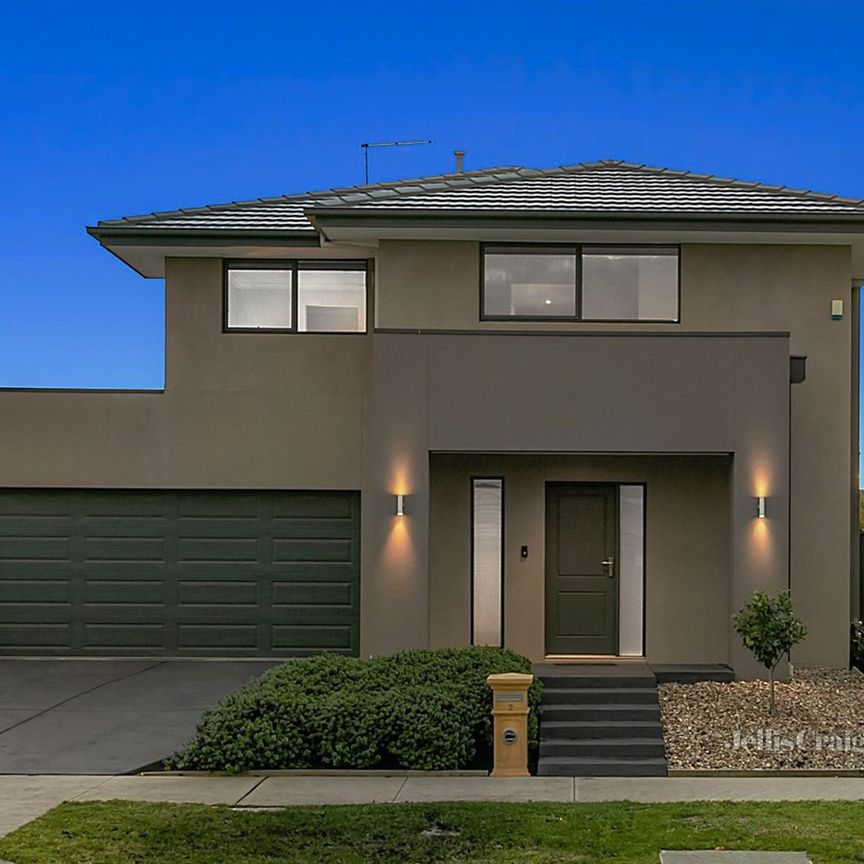 2 Hammersmith Way, Cranbourne East - Photo 1