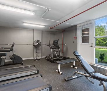 Willowbrook Apartments - Photo 4