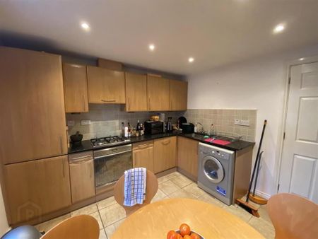 Apt 9 Academy House, 1 College Drive, Wellington Square, Belfast, BT7 3LF - Photo 5