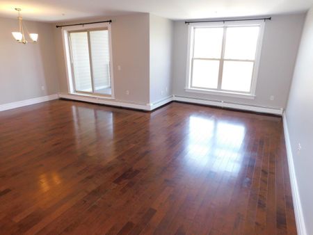FOR RENT – 89 Pebblecreek Crescent, Suite 310, Dartmouth, Nova Scotia - Photo 2