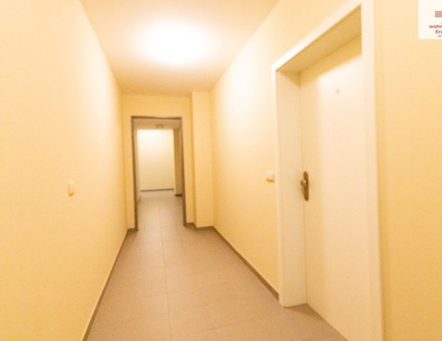 Zentral gelegene Wohnung - modern saniert - Fahrstuhl - PKW-Stellplatz -Annaberg-Buchholz! - Foto 1