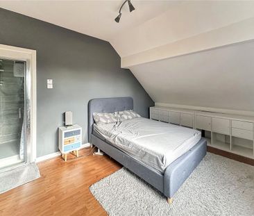 4 bedroom end of terrace house to rent - Photo 6