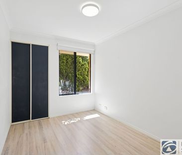 FANTASTIC VILLA IN PRIME LOCATION - Photo 6