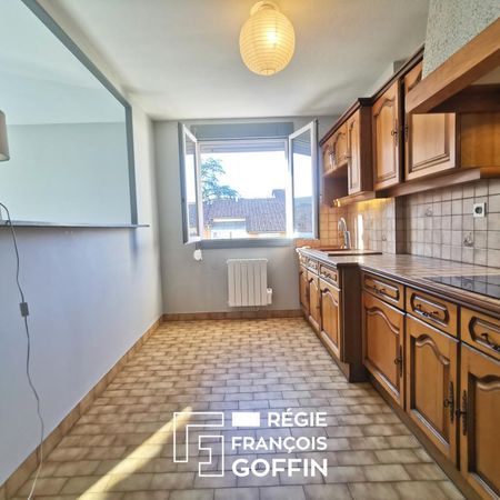 Location Appartement 2 pièces 51m² VILLEFRANCHE SUR SAONE 69400 - Photo 3