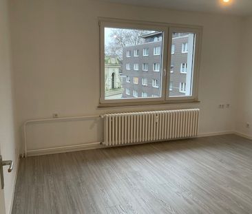 Sehr schöne renovierte 2 Zimmer Wohnung in Gelsenkirchen zu vermieten - Photo 5